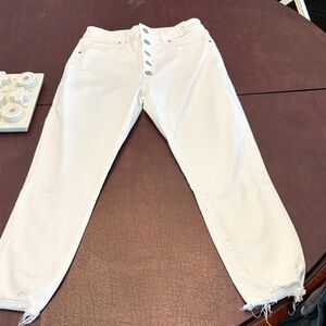 ABERCROMBIE Frayed Hem Women WHITE Jeans - NEW WITH TAG